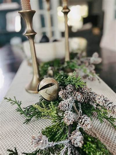 How to Build a Designer Holiday Tablescape for Under $20 Using Dollar Tree Plates
