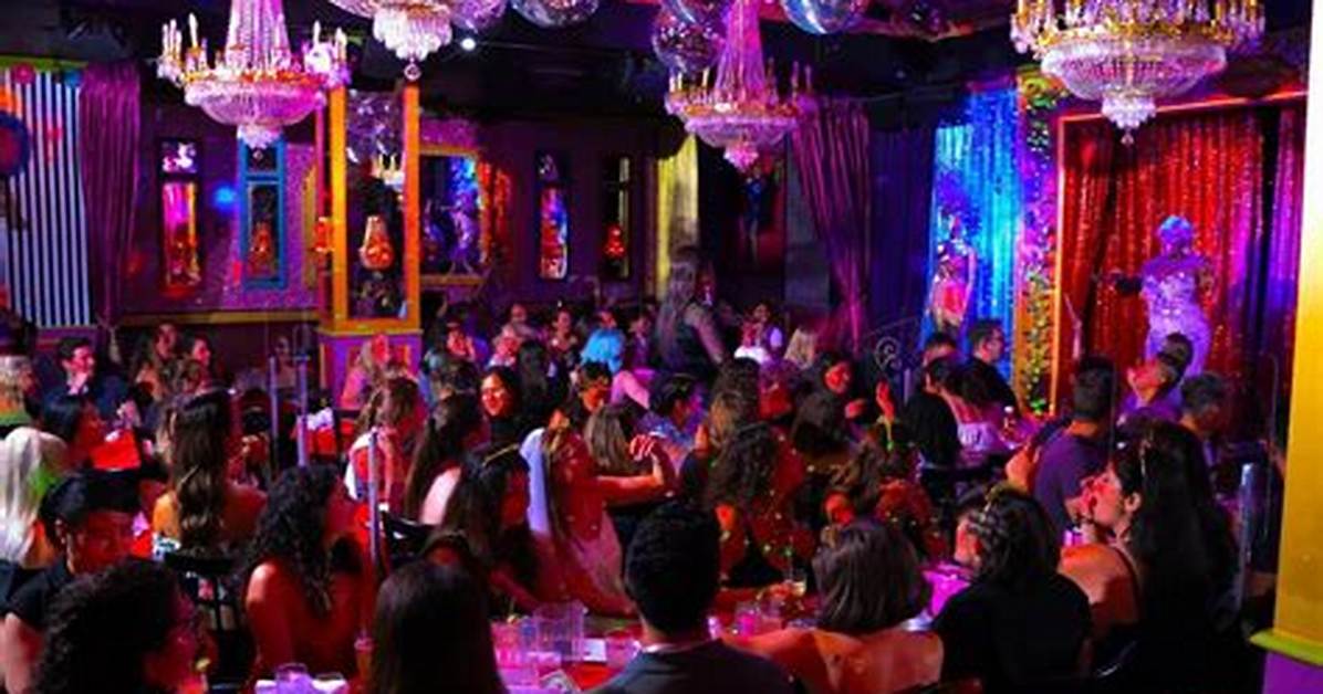 Is Lips Drag Nyc Worth the Hype? Menu, Location, and Show Palace Breakdown