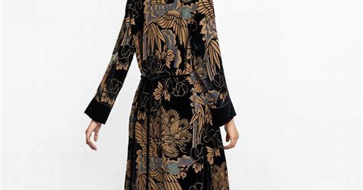 Is the Viral Zara Appliqu%C3%A9 Culotte Skirt 1200. Jpg