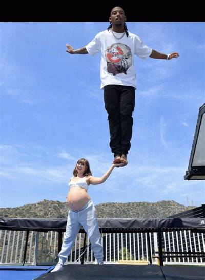 Riley Reid Pregnancy Evidence: Social Media Clues, Photo Updates, and Verified Facts