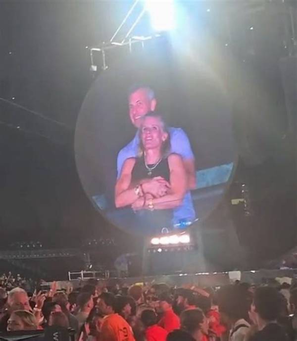 Who Is the Jumbotron Couple in the Viral 'Coulda Been Love' Video? the Full Identity Reveal